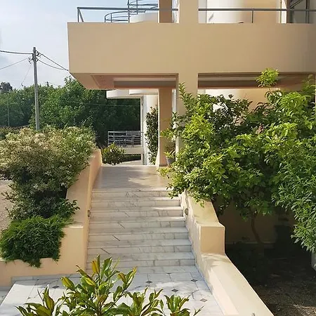 Ostria Kakovatos 3*