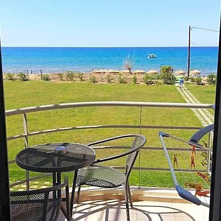 Hotel Ostria Kakovatos 3*