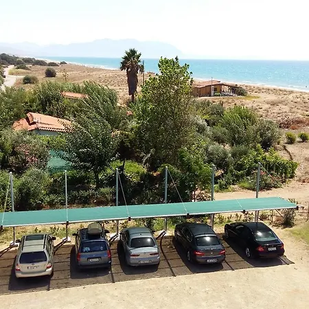 Ostria Kakovatos 3*