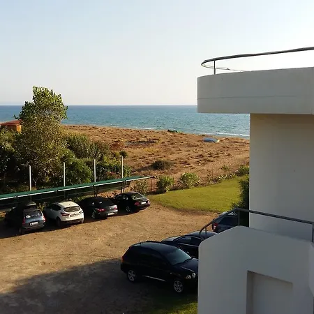 Ostria Kakovatos 3*