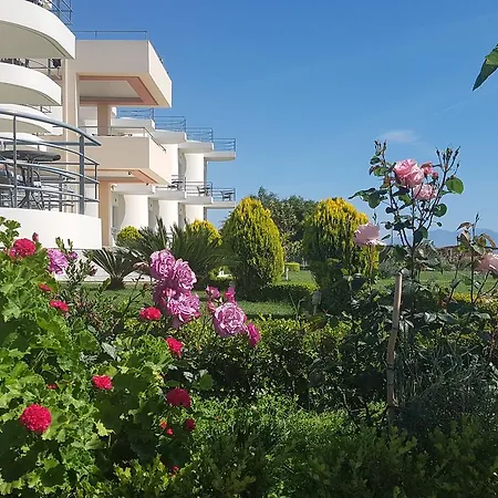 Ostria Kakovatos Hotel