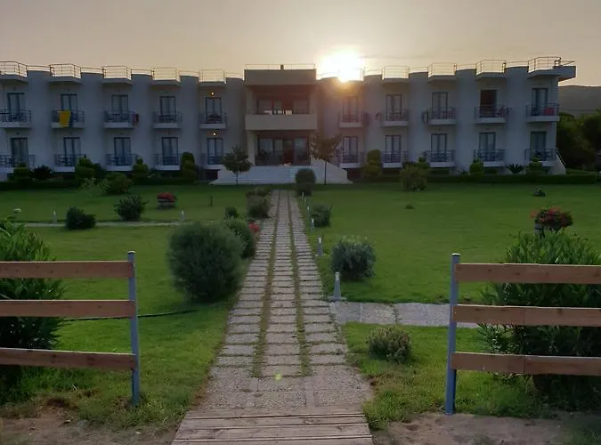 Ostria Kakovatos Zacharo